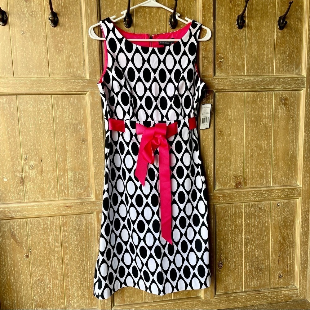 NWT Jessica Howard sleeveless dress size 6